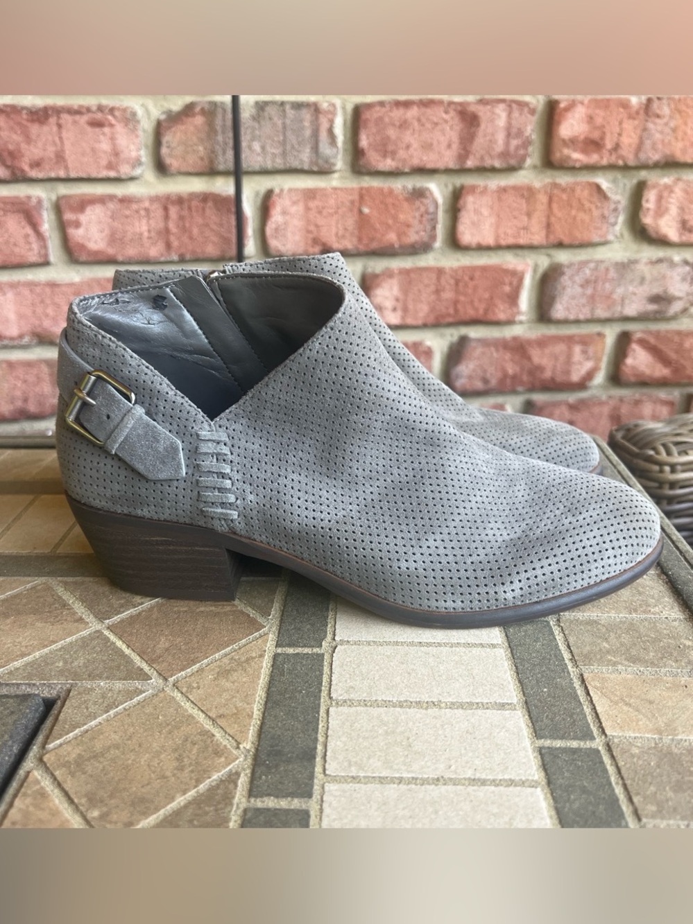 Size 8W Vince Camuto Gray Suede Ankle Boot with Buckle